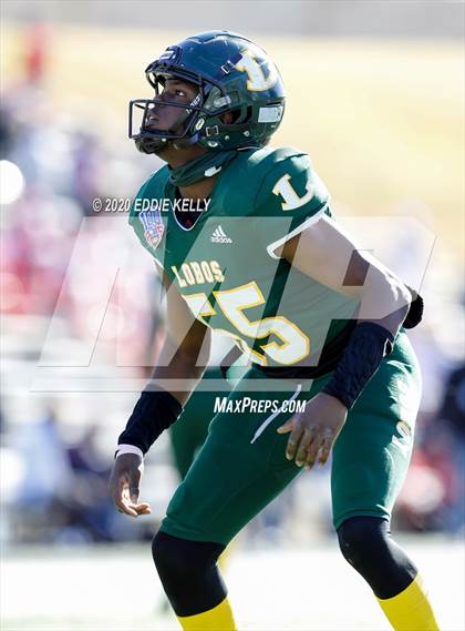 Thumbnail 1 in Ryan vs. Longview (UIL 5A Division 1 Regional Semifinal) photogallery.