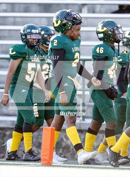 Thumbnail 3 in Ryan vs. Longview (UIL 5A Division 1 Regional Semifinal) photogallery.
