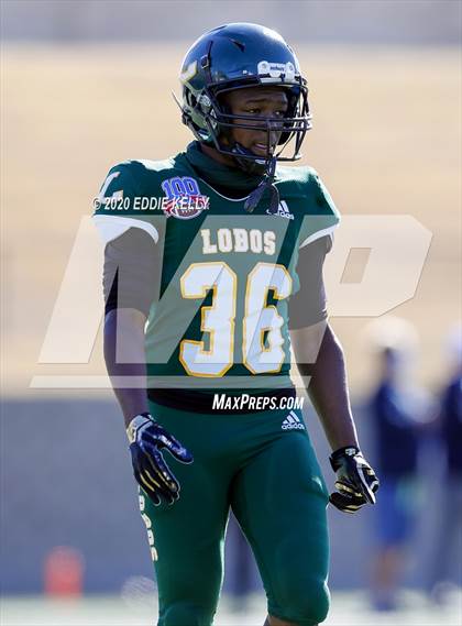 Thumbnail 1 in Ryan vs. Longview (UIL 5A Division 1 Regional Semifinal) photogallery.