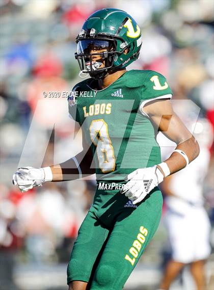 Thumbnail 1 in Ryan vs. Longview (UIL 5A Division 1 Regional Semifinal) photogallery.