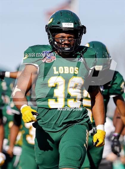 Thumbnail 1 in Ryan vs. Longview (UIL 5A Division 1 Regional Semifinal) photogallery.