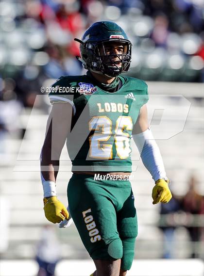 Thumbnail 2 in Ryan vs. Longview (UIL 5A Division 1 Regional Semifinal) photogallery.