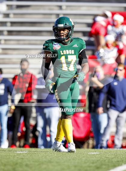 Thumbnail 3 in Ryan vs. Longview (UIL 5A Division 1 Regional Semifinal) photogallery.
