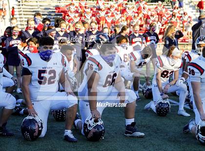 Thumbnail 3 in Ryan vs. Longview (UIL 5A Division 1 Regional Semifinal) photogallery.