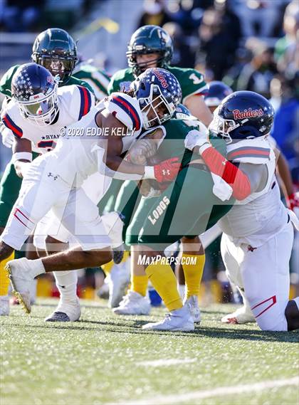 Thumbnail 3 in Ryan vs. Longview (UIL 5A Division 1 Regional Semifinal) photogallery.