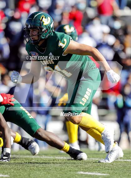 Thumbnail 1 in Ryan vs. Longview (UIL 5A Division 1 Regional Semifinal) photogallery.