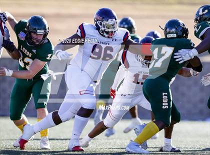 Thumbnail 1 in Ryan vs. Longview (UIL 5A Division 1 Regional Semifinal) photogallery.
