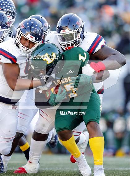 Thumbnail 1 in Ryan vs. Longview (UIL 5A Division 1 Regional Semifinal) photogallery.