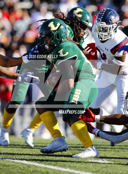 Thumbnail 2 in Ryan vs. Longview (UIL 5A Division 1 Regional Semifinal) photogallery.