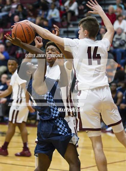 Thumbnail 3 in Belleville East @ Belleville West photogallery.