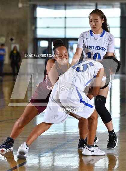 Thumbnail 2 in Valley Christian @ Diamond Ranch photogallery.