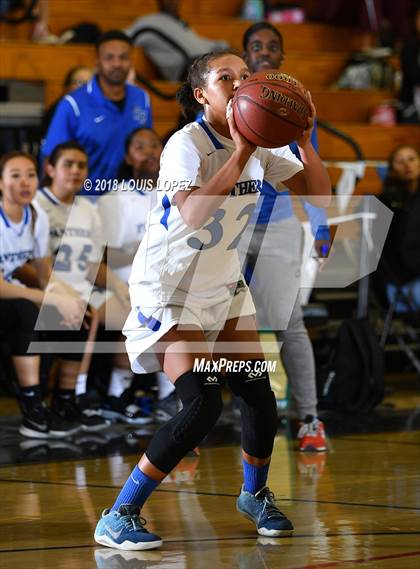 Thumbnail 2 in Valley Christian @ Diamond Ranch photogallery.