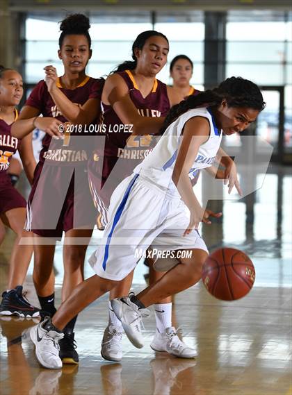 Thumbnail 3 in Valley Christian @ Diamond Ranch photogallery.
