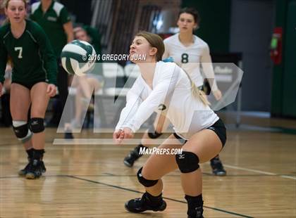 Thumbnail 2 in Hahnville @ Archbishop Chapelle (LHSAA Division I 2nd Round) photogallery.