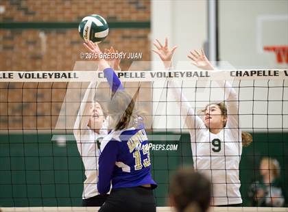 Thumbnail 2 in Hahnville @ Archbishop Chapelle (LHSAA Division I 2nd Round) photogallery.