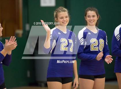 Thumbnail 3 in Hahnville @ Archbishop Chapelle (LHSAA Division I 2nd Round) photogallery.