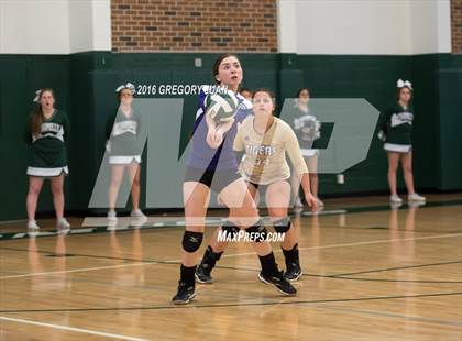 Thumbnail 1 in Hahnville @ Archbishop Chapelle (LHSAA Division I 2nd Round) photogallery.