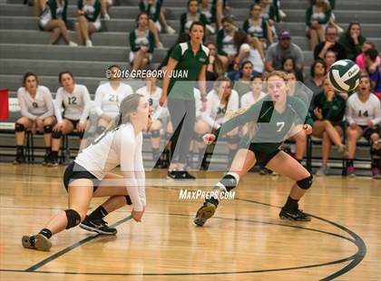 Thumbnail 2 in Hahnville @ Archbishop Chapelle (LHSAA Division I 2nd Round) photogallery.