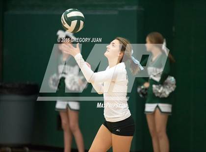 Thumbnail 2 in Hahnville @ Archbishop Chapelle (LHSAA Division I 2nd Round) photogallery.