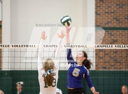 Thumbnail 3 in Hahnville @ Archbishop Chapelle (LHSAA Division I 2nd Round) photogallery.