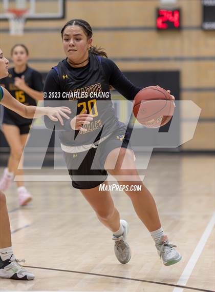 Thumbnail 3 in Amador Valley vs Branson (Windsor Holiday Classic) photogallery.