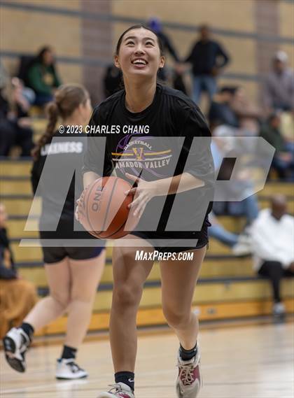 Thumbnail 3 in Amador Valley vs Branson (Windsor Holiday Classic) photogallery.