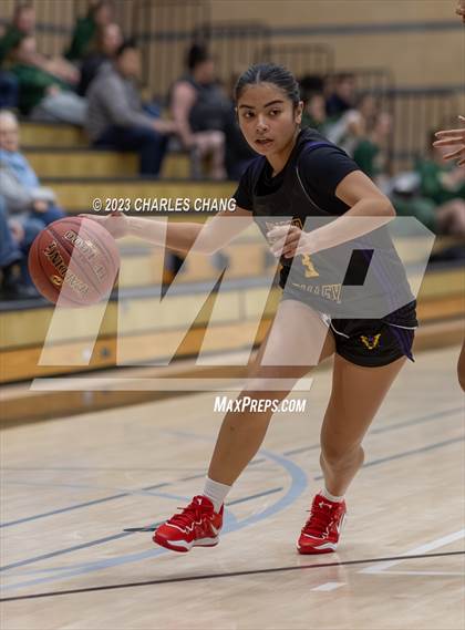 Thumbnail 3 in Amador Valley vs Branson (Windsor Holiday Classic) photogallery.