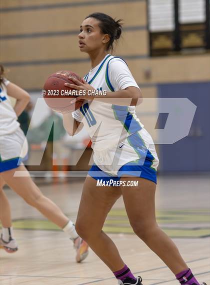 Thumbnail 1 in Amador Valley vs Branson (Windsor Holiday Classic) photogallery.