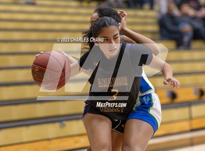 Thumbnail 1 in Amador Valley vs Branson (Windsor Holiday Classic) photogallery.
