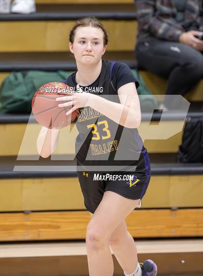 Thumbnail 3 in Amador Valley vs Branson (Windsor Holiday Classic) photogallery.