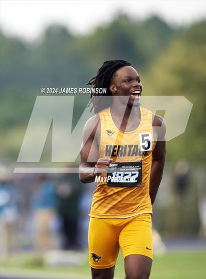 Thumbnail 2 in FHSAA 3A Finals (4 x 100 Meter) photogallery.