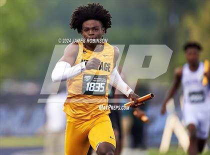 Thumbnail 2 in FHSAA 3A Finals (4 x 100 Meter) photogallery.