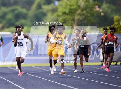 Thumbnail 3 in FHSAA 3A Finals (4 x 100 Meter) photogallery.