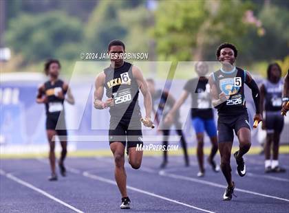 Thumbnail 2 in FHSAA 3A Finals (4 x 100 Meter) photogallery.