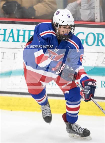 Thumbnail 1 in Concord v Londonderry (NHIAA D1 Quarterfinal) photogallery.