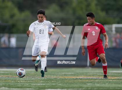 Thumbnail 3 in Mundelein vs. St. Patrick photogallery.