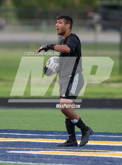 Thumbnail 2 in Mundelein vs. St. Patrick photogallery.