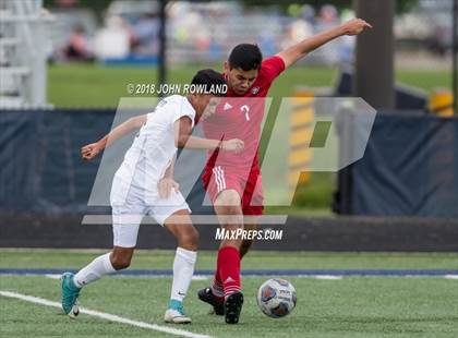 Thumbnail 2 in Mundelein vs. St. Patrick photogallery.