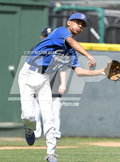 Thumbnail 1 in JV: Gahr @ Canyon photogallery.