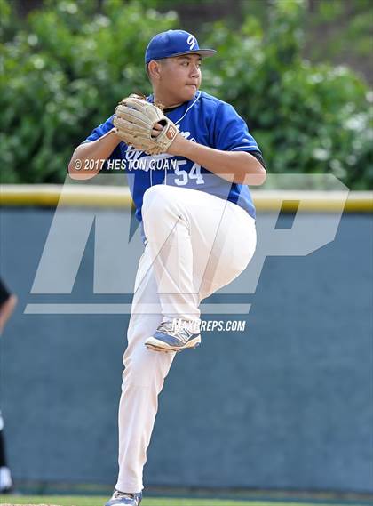 Thumbnail 3 in JV: Gahr @ Canyon photogallery.