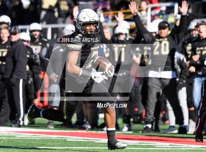 Thumbnail 1 in Desert Hills vs. Pine View (UHSAA 3AA Final) photogallery.