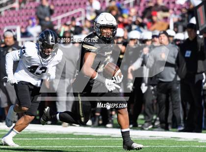Thumbnail 2 in Desert Hills vs. Pine View (UHSAA 3AA Final) photogallery.