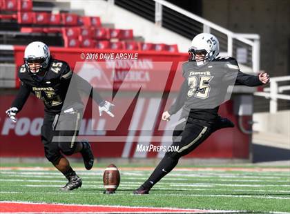 Thumbnail 2 in Desert Hills vs. Pine View (UHSAA 3AA Final) photogallery.