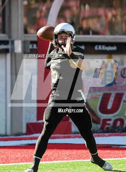 Thumbnail 3 in Desert Hills vs. Pine View (UHSAA 3AA Final) photogallery.