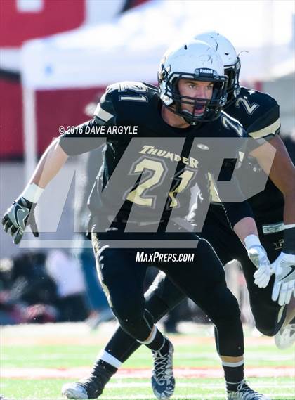 Thumbnail 2 in Desert Hills vs. Pine View (UHSAA 3AA Final) photogallery.