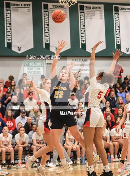 Thumbnail 2 in Our Lady of Lourdes vs. Ketcham (NYSPHSAA Class AAA Regional Final) photogallery.