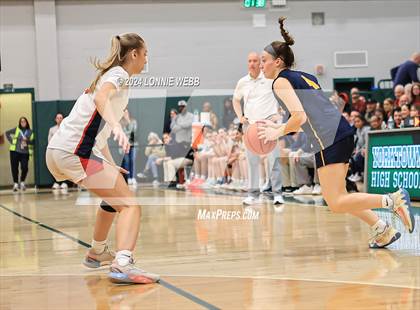 Thumbnail 2 in Our Lady of Lourdes vs. Ketcham (NYSPHSAA Class AAA Regional Final) photogallery.