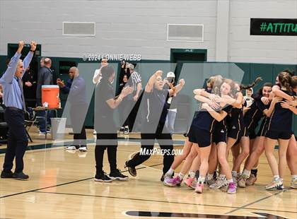 Thumbnail 2 in Our Lady of Lourdes vs. Ketcham (NYSPHSAA Class AAA Regional Final) photogallery.