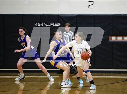 Thumbnail 1 in South Williamsport vs. Line Mountain (PIAA District IV 2A Final) photogallery.