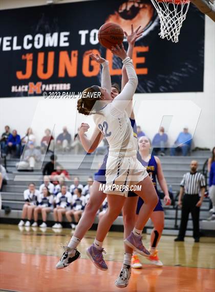 Thumbnail 2 in South Williamsport vs. Line Mountain (PIAA District IV 2A Final) photogallery.